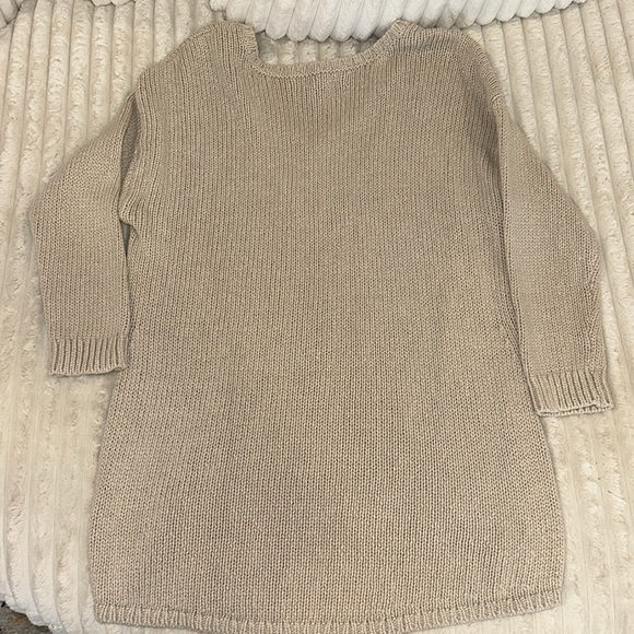 BANANA REPUBLIC SWEATER - Picture 3 of 3